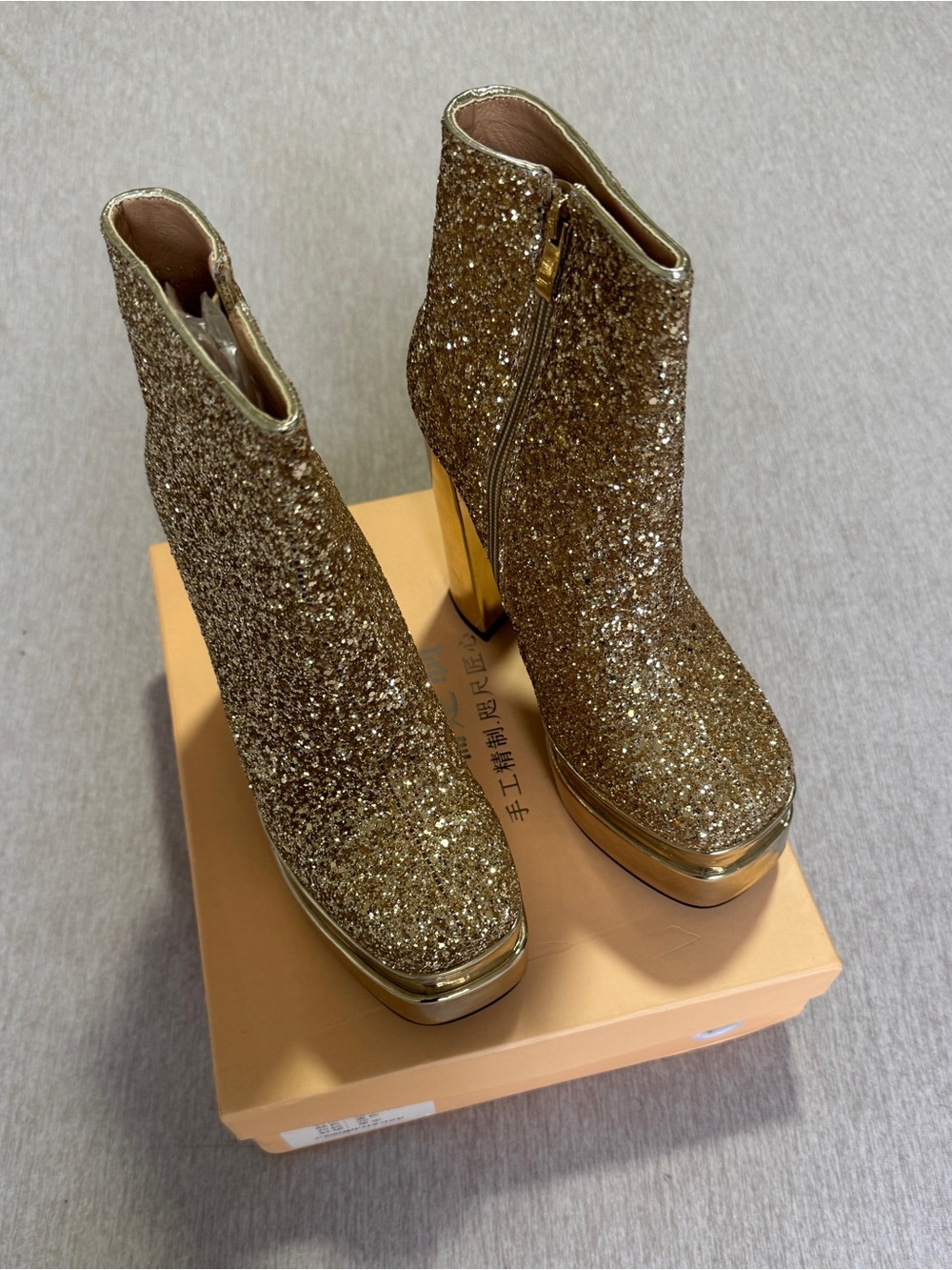 Gold Glitter Platform Boots Disco 70s Block Heel EU 38 US 7.5 - Picture 2 of 5